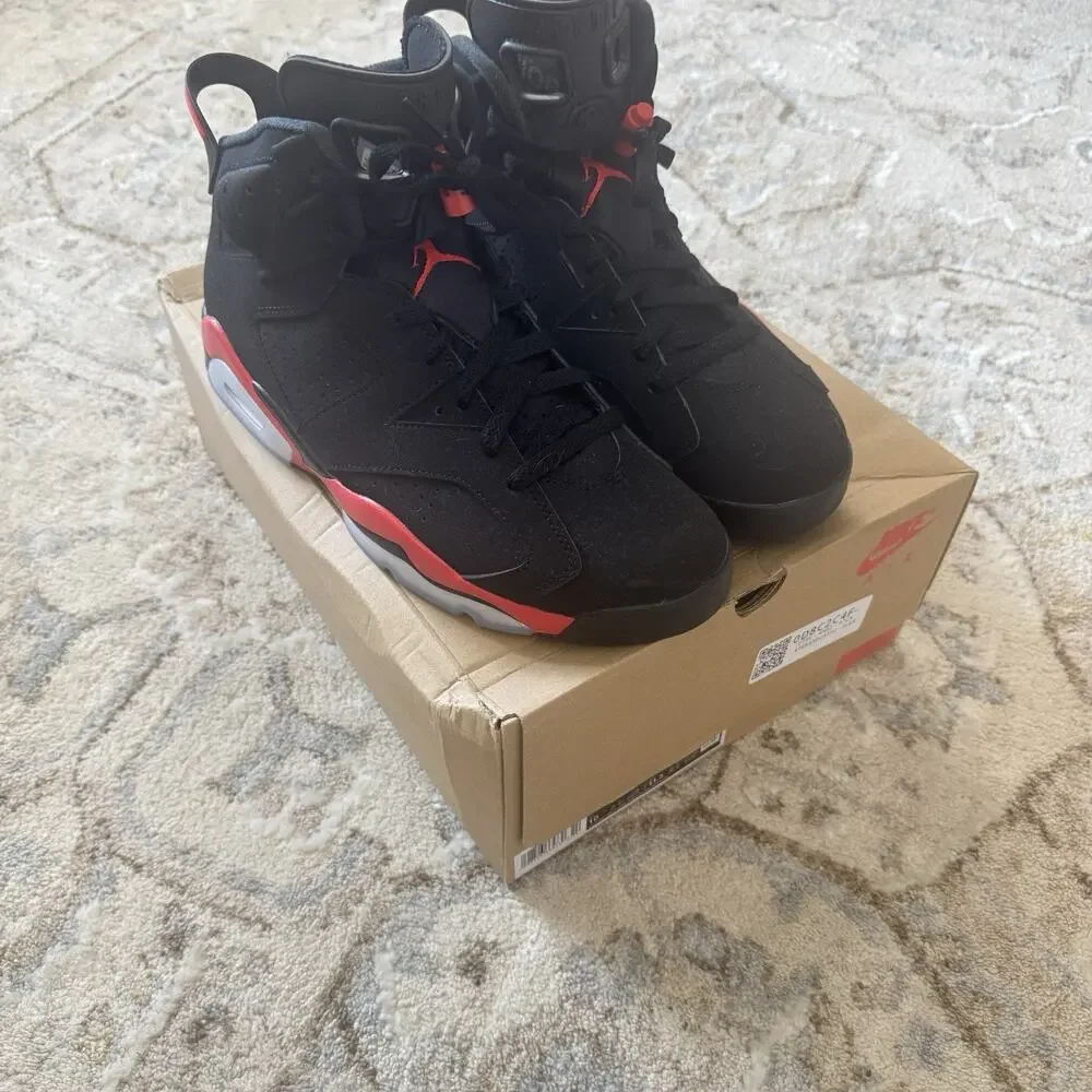 Nike Air Jordan 6 Retro Infrared Salesman Mens Sz 10 CT8529-001 Only Worn Twice